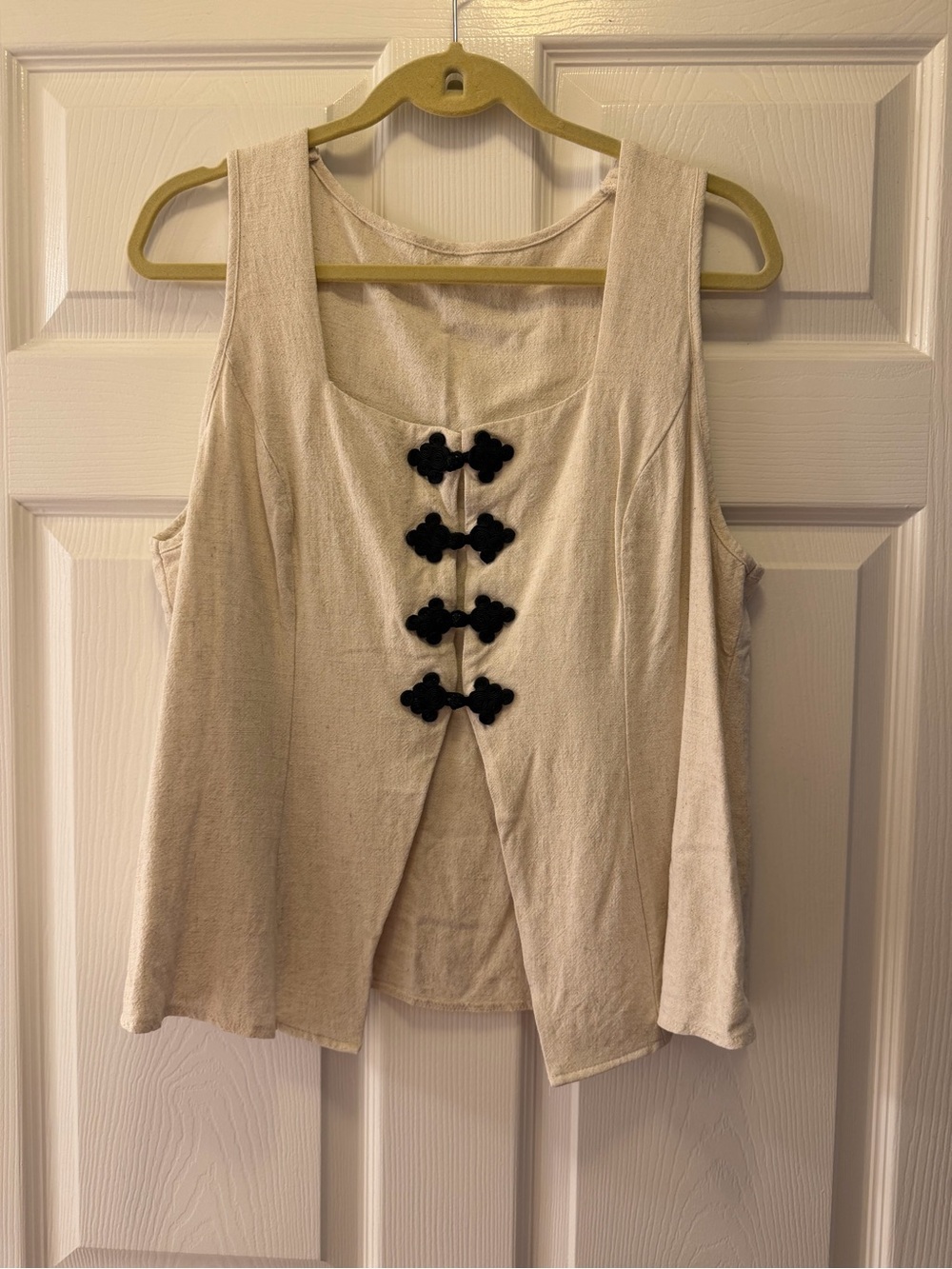 Women's Cream Sleeveless Top